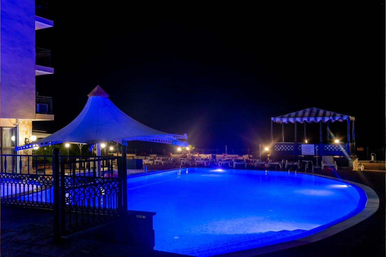 Tiva Del Mar Beach Hotel Sveti Vlas Buitenkant foto