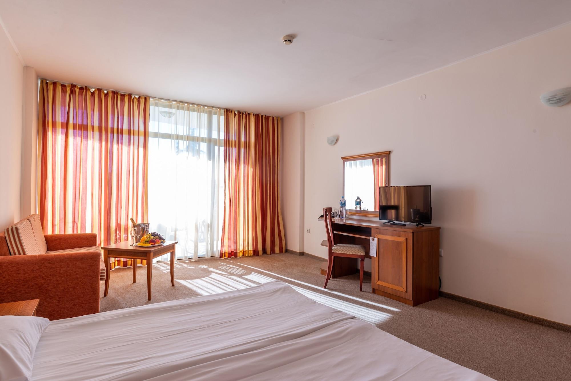 Tiva Del Mar Beach Hotel Sveti Vlas Buitenkant foto